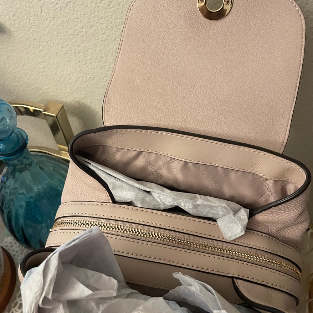 Michael Kors Blush Pink Leather Backpack NWOT - Picture 13 of 16